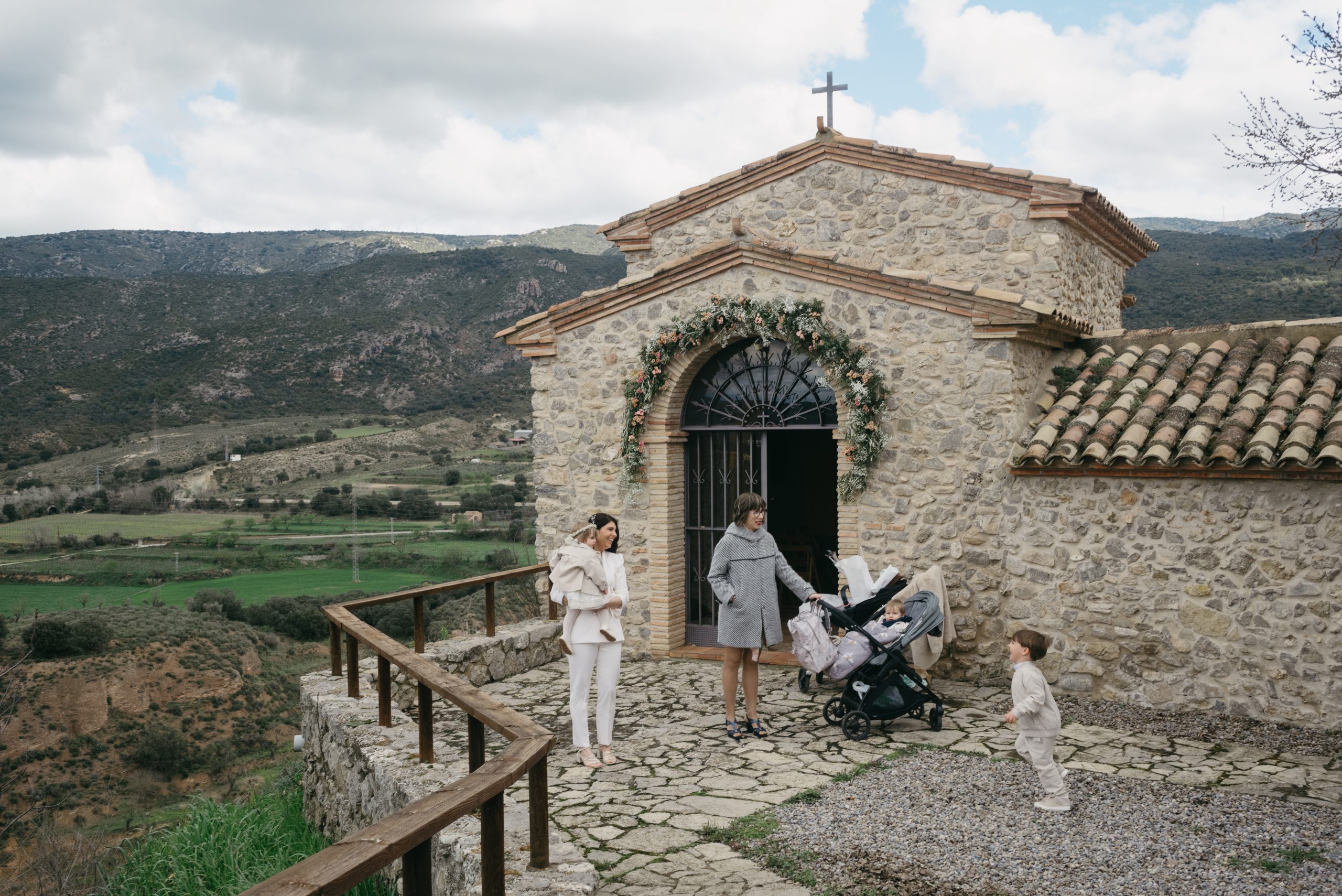 detalle emotivo durante boda íntima