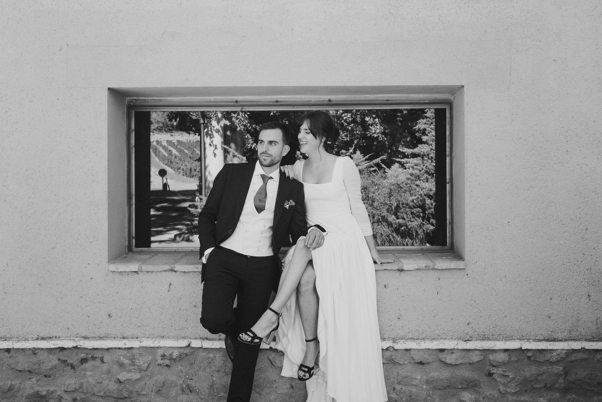 sesión de pareja en una boda sencilla